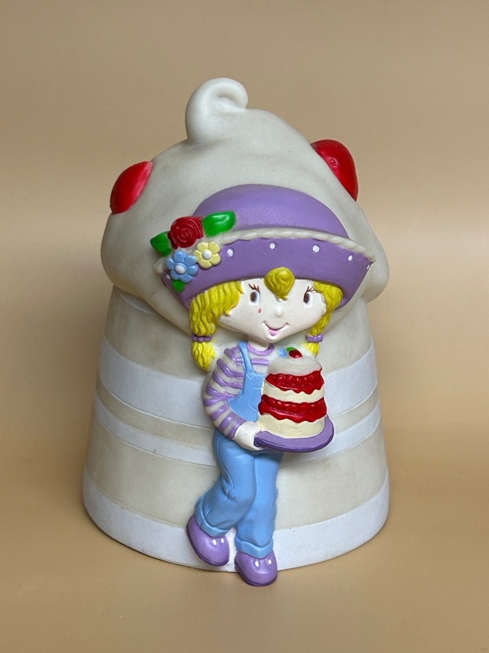 2008 Strawberry Shortcake Mini Bank 4 inches